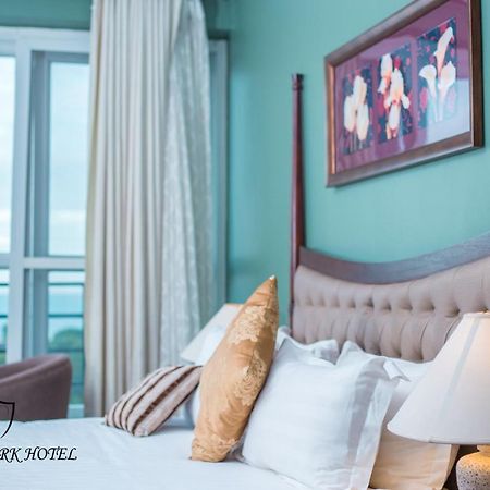 Regency Park Hotel 达累斯萨拉姆 外观 照片