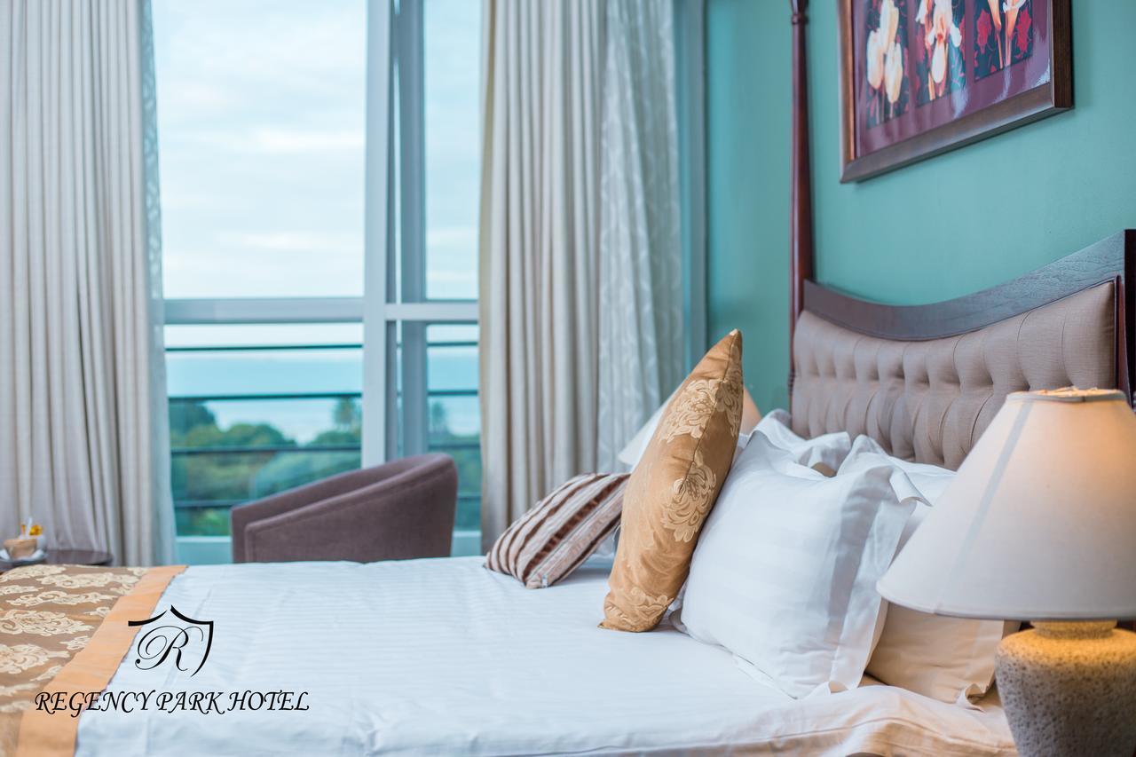 Regency Park Hotel 达累斯萨拉姆 外观 照片
