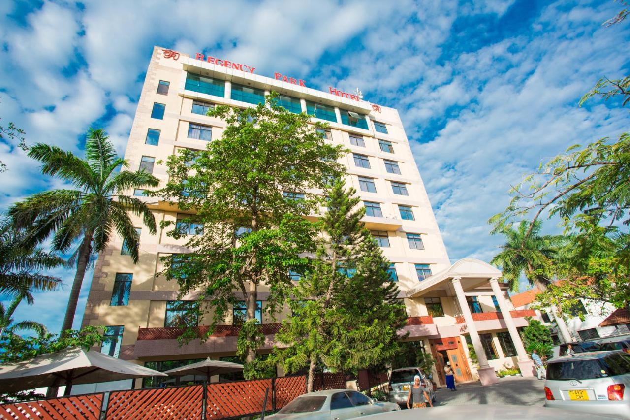 Regency Park Hotel 达累斯萨拉姆 外观 照片